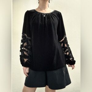 Joie M Black Velvet Cut Out Sleeves Blouse Top